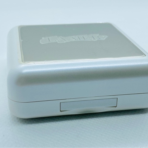 La Mer The Treatment Powder Foundation 12 SAND - Picture 5 of 7